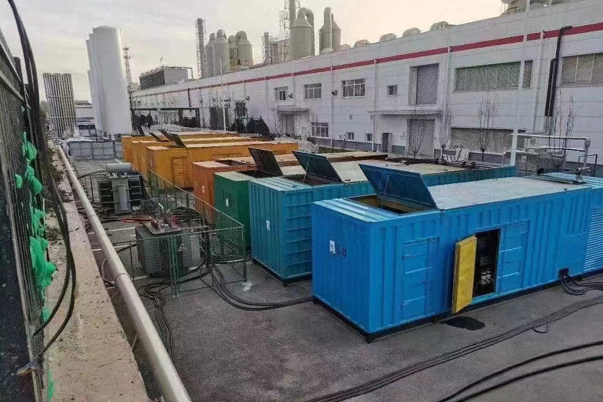 东兴发电机租赁施工现场